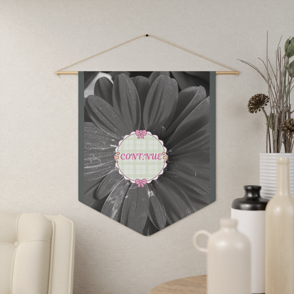 Continue Floral Pennant Wall Banner — Inspirational Black & White Daisy Decor