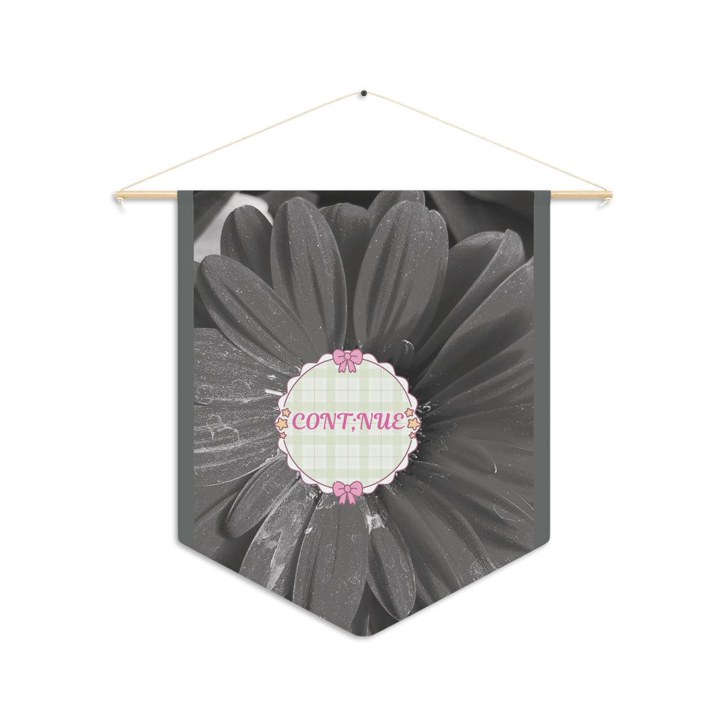 Continue Floral Pennant Wall Banner — Inspirational Black & White Daisy Decor